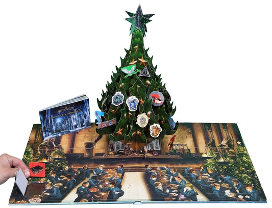 Harry Potter: A Hogwarts Christmas Pop-Up (Advent Calendar) by Insight Editions